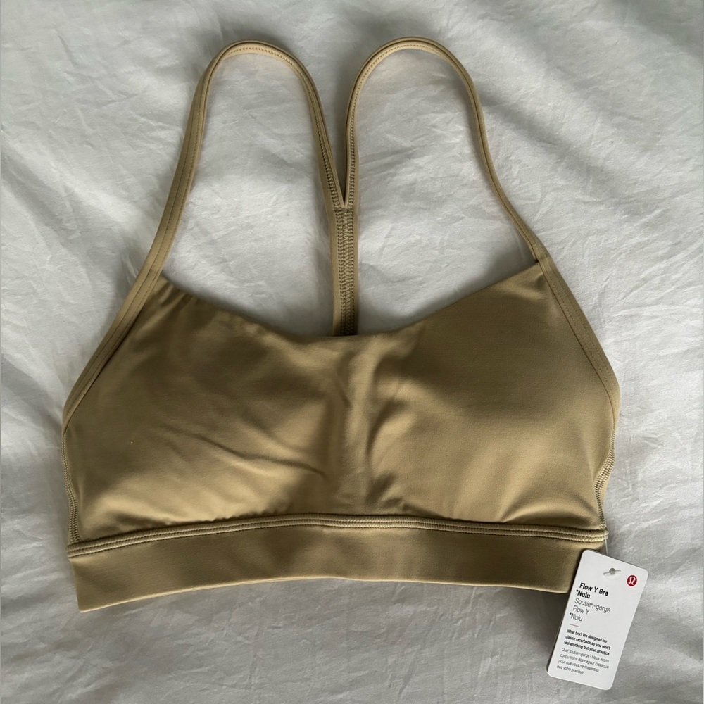 Lululemon Flow Y Bra in Trench